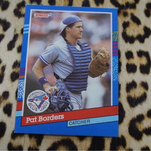 Pat Borders #317 Baseball Card - Picture 1 of 2